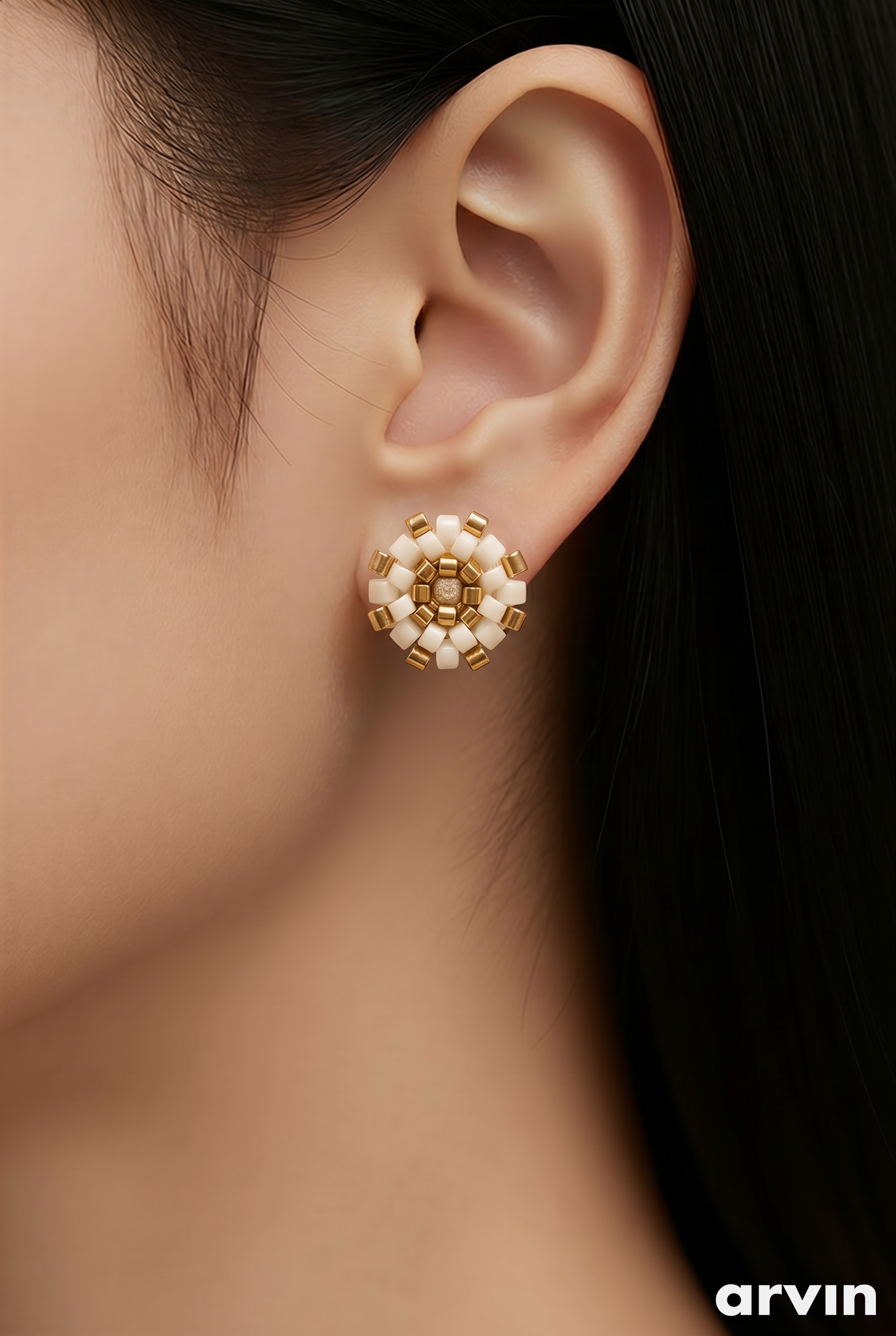 White & Gold Floral Beaded Stud Earrings